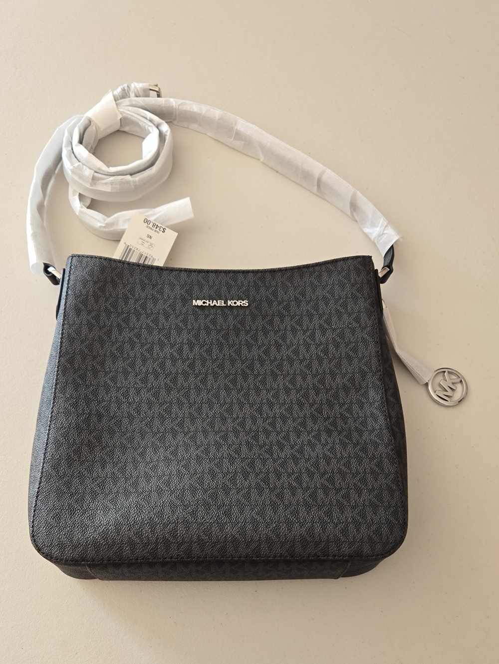 Michael Kors Black Jet Set LG Messenger Crossbody, MK Logo.
